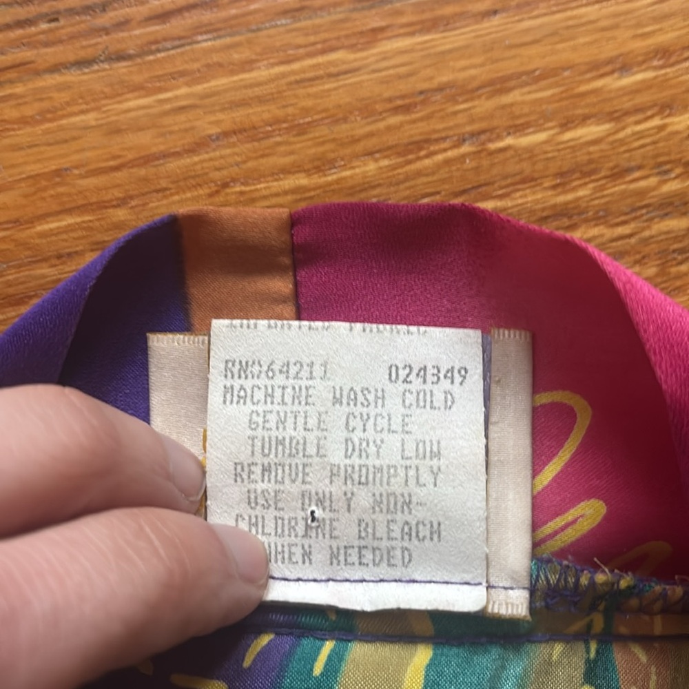 California Dynasty Patterned Funky Robe with Pockets - Picture 5 of 6